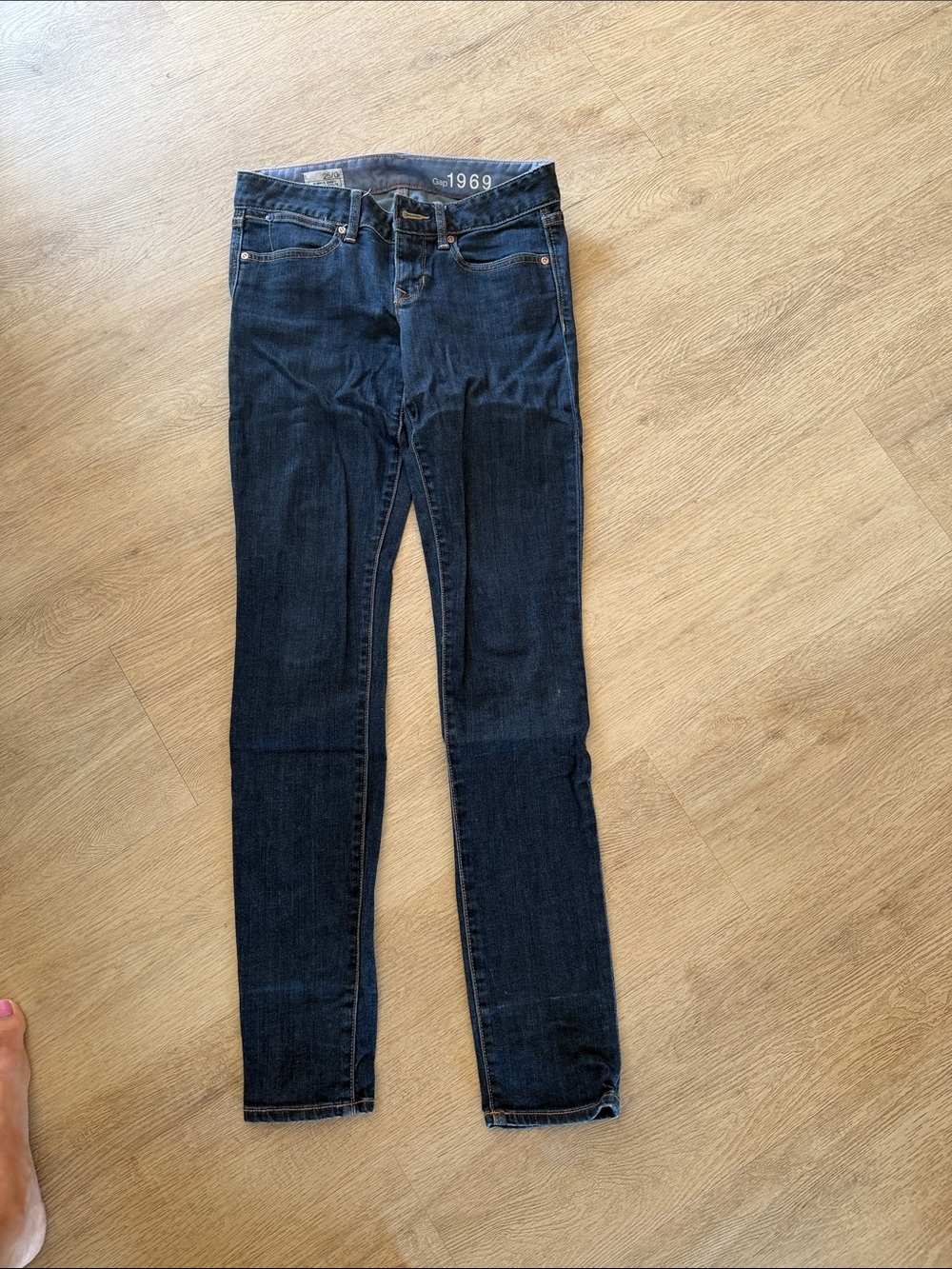 GAP 1969 Women's Indigo Skinny Jeans